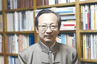 天津某球馆恶搞张镇麟 媒体人：球打得不好可以批评 但这有点过了